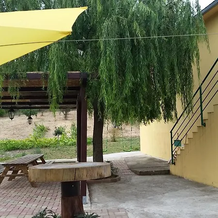 Dal Biondo Bed & Breakfast Dogliola